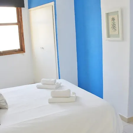 Apartment Cristianos, Nirvana *