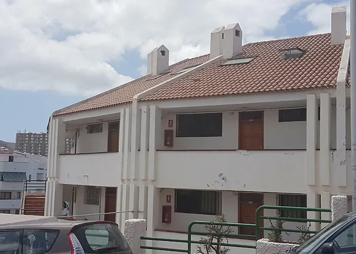 Apartament Cristianos, Nirvana